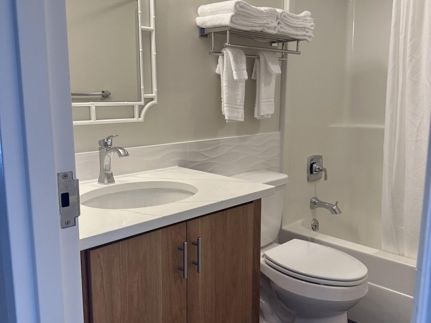 Cape Suites