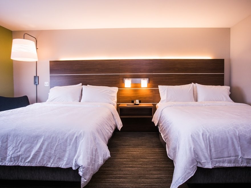 Holiday Inn Express & Suites Rehoboth Beach