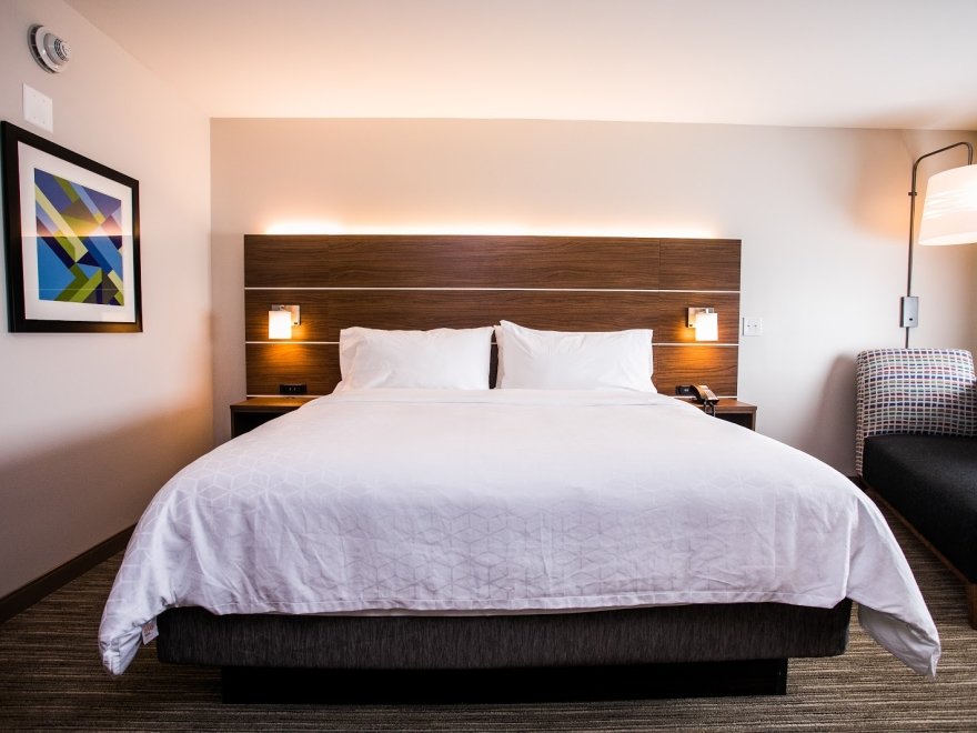Holiday Inn Express & Suites Rehoboth Beach
