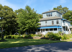 Lazy L At Willow Creek Bed & Breakfast